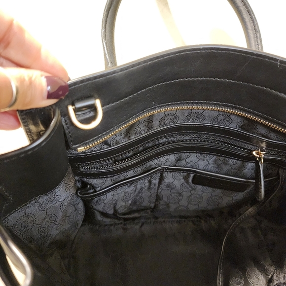 Michael Kors Hamilton Black Leather Satchel Bag  with Gold Hardware - Picture 4 of 15